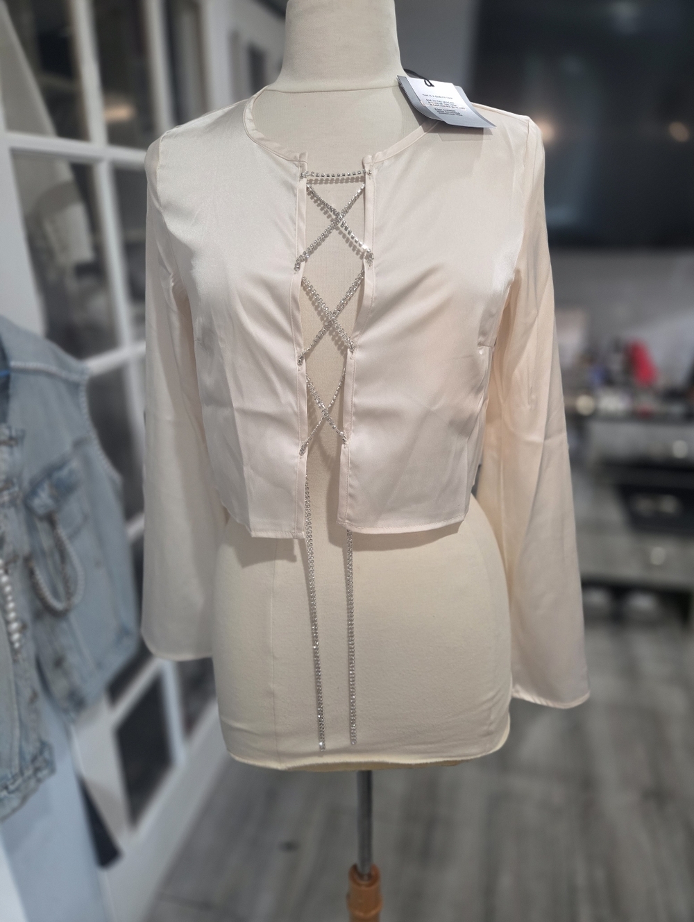 Women's Cream Lace-Up Satin Crop Top